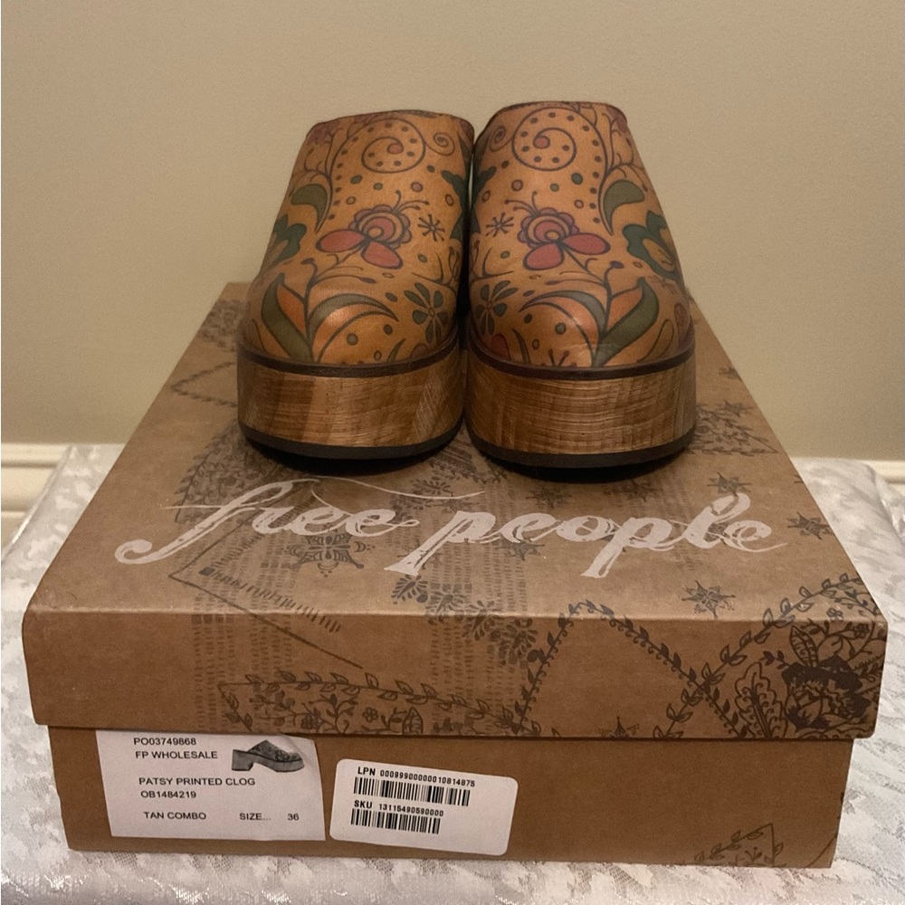 Free People Patsy Clog - Picture 6 of 9